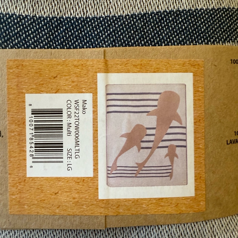 Sand Cloud Beach Towel Color Mako NWT
51 x 67 inches
Size: Large - Picture 3 of 6
